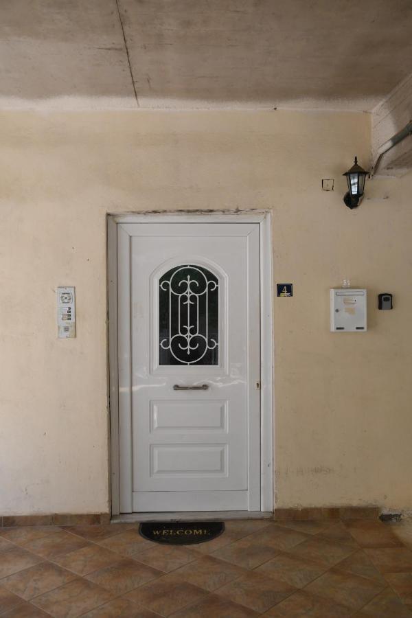 Mary'S Home كالاماتا المظهر الخارجي الصورة